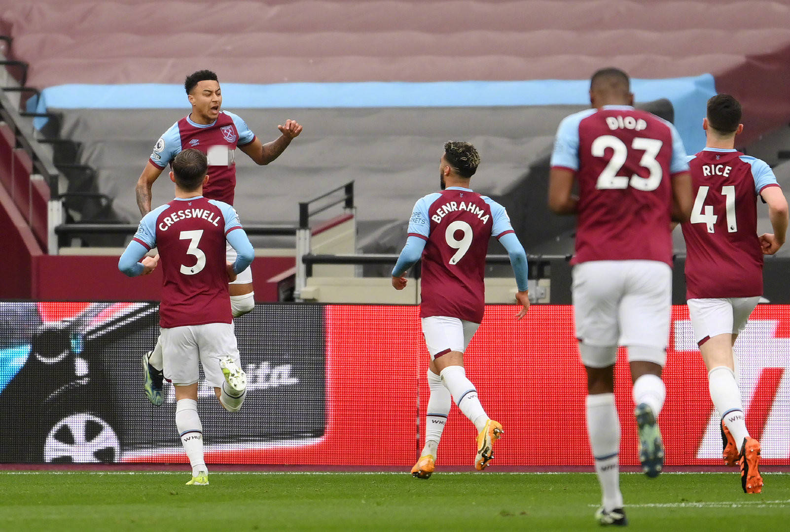 团队合作在 团队合作在